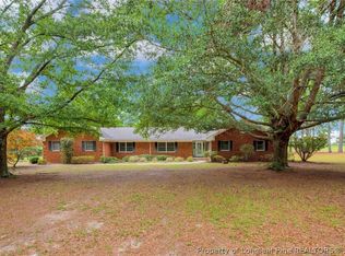 1970 Montrose Rd, Raeford, NC 28376