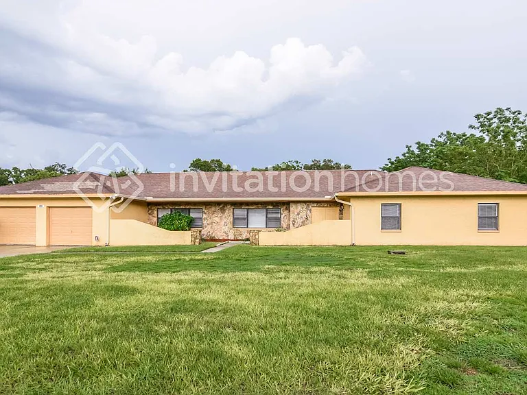 5840 Carina Trce — Photo 1