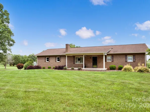 730 Taylorsville Mfg Rd, Taylorsville, NC 28681
