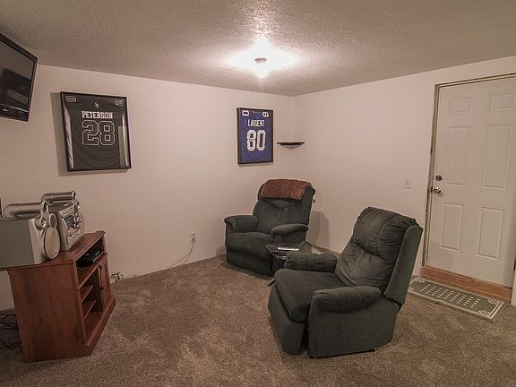 3rd image of 4011 Chamberlain Dr