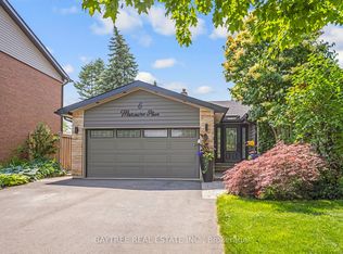 6 Marmora Pl, Brampton, ON L6S 3E9
