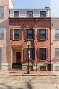 21 Bradford St, Boston, MA, 02118