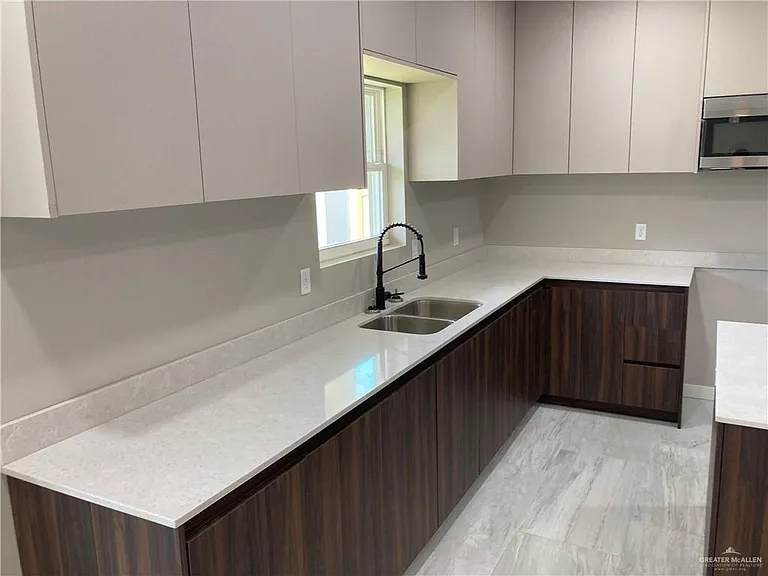 2225 Dorado Dr — Photo 7