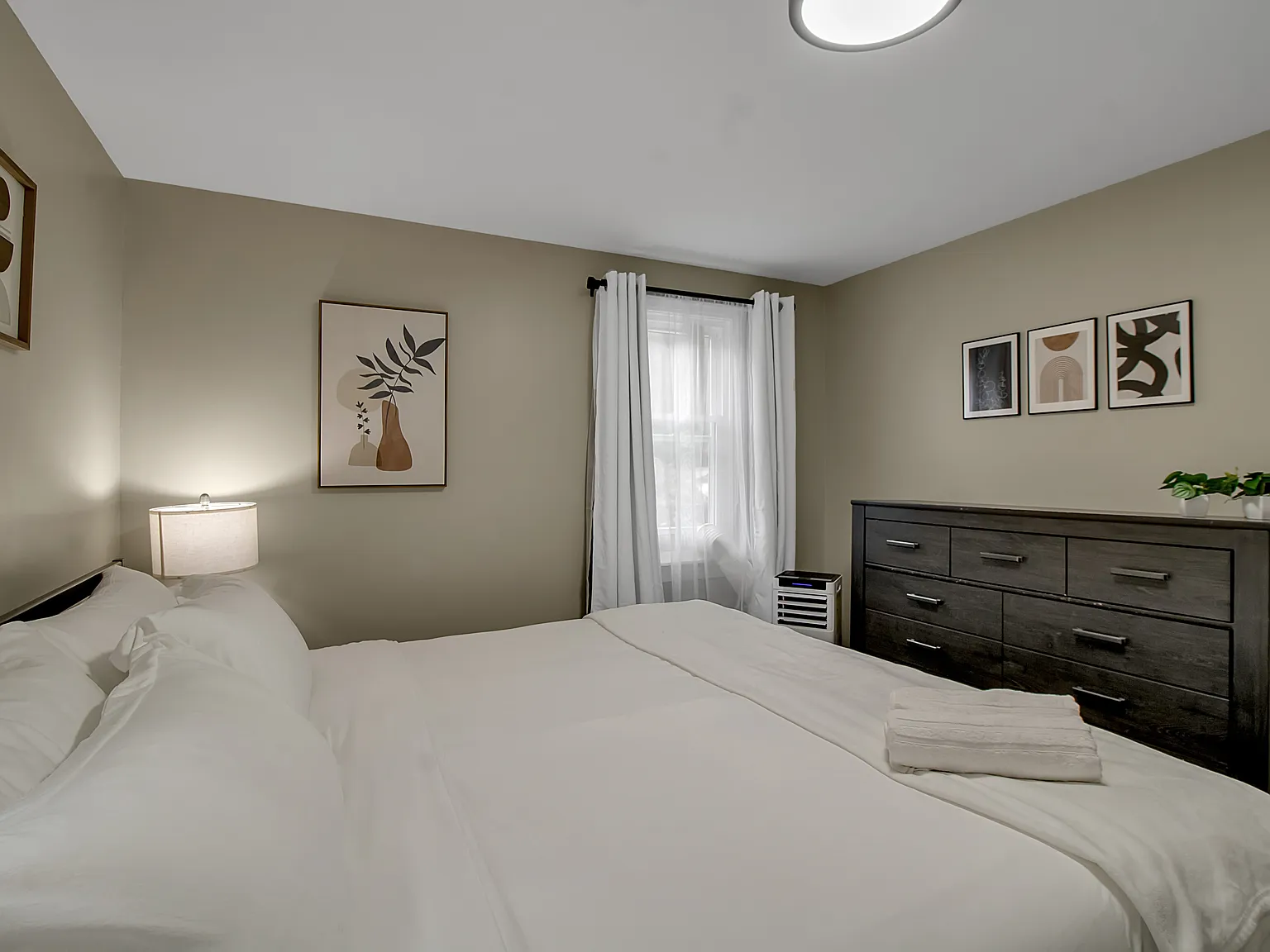 1540 Abbott Rd Unit 2 — Photo 4