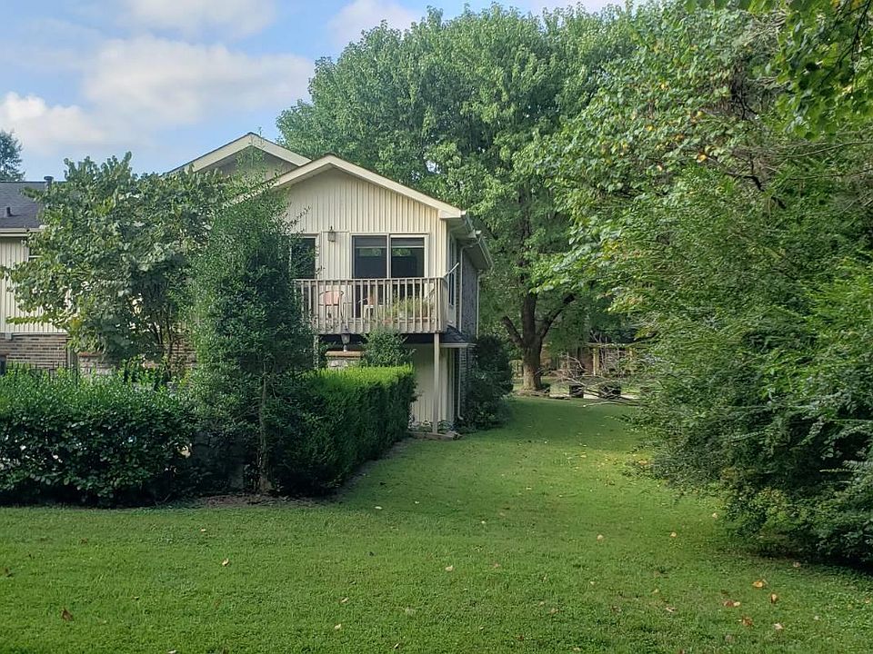 2nd image of 6028 Port Jamaica Dr