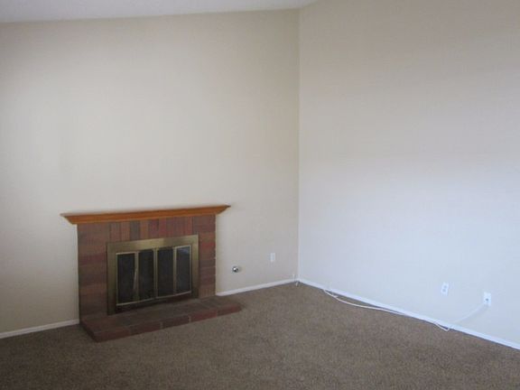 4th image of 15335 Las Rosas Ave