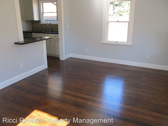 2nd image of 264 N Grand St