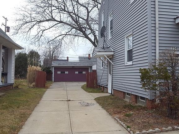 2nd image of 354 E 214th St