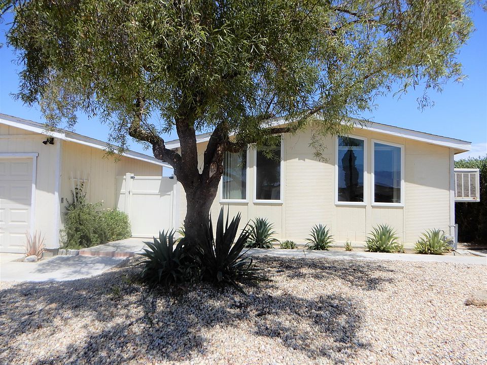 2nd image of 33516 Lisa Cir