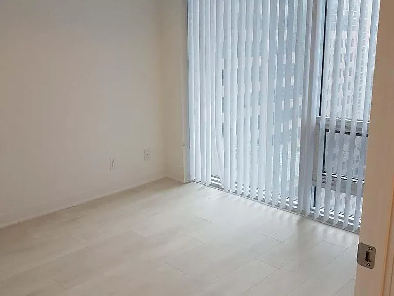 88 Harbour St #2108 — Photo 31