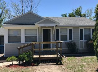 724 Gardenia Ln, Jacksonville, FL 32208