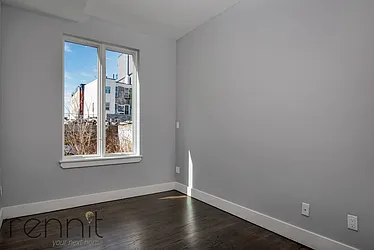 Rented by Rennit Inc.