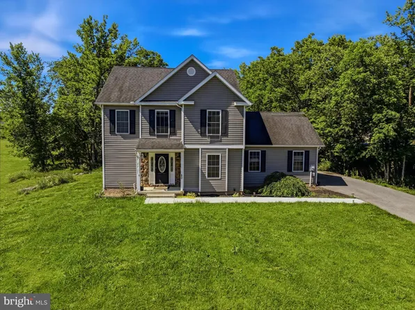 80 Merkaba Way, Martinsburg, WV 25404