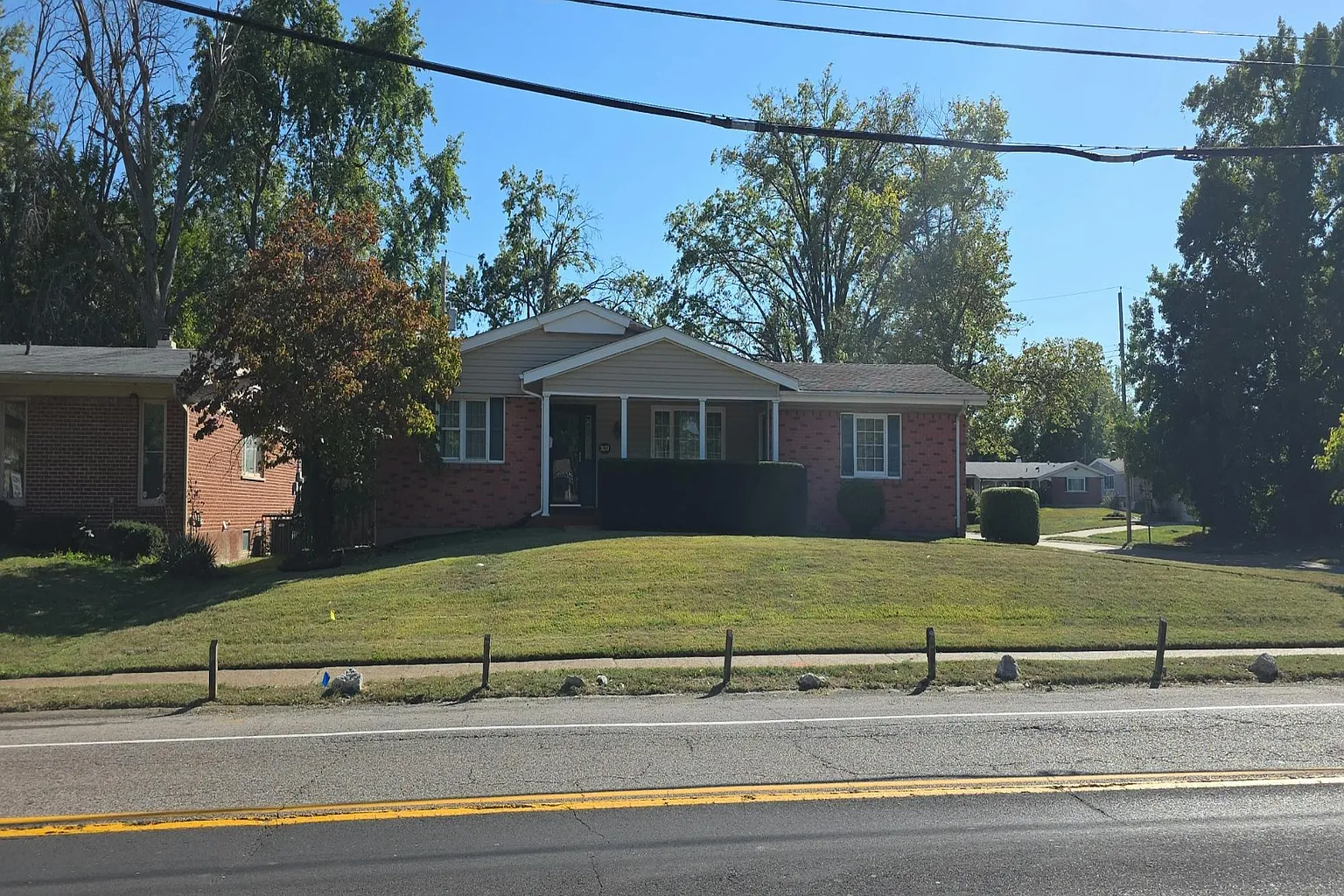 3130 Parker Rd photo 1