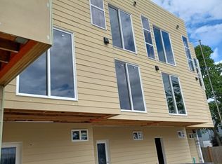 9320 Renton Ave S, Seattle, WA 98118