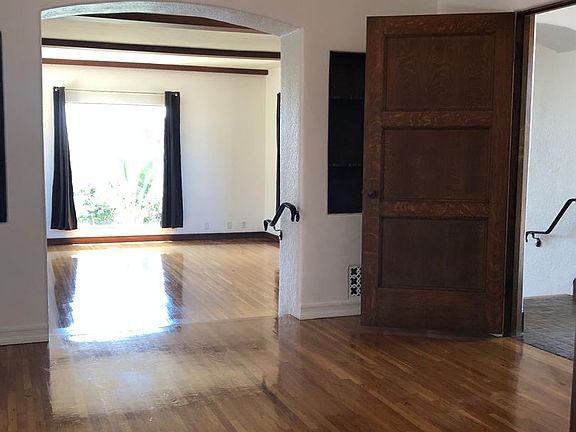 4th image of 352 Glen Ellen Dr
