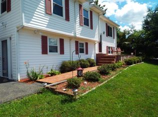 771 Pond St, Pounding Mill, VA 24637