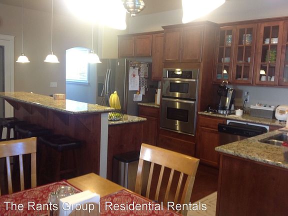 5th image of 2315 Whitmore Dr SE