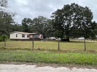 201 Gas Pipeline Rd, Palatka, FL 32177