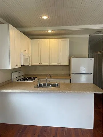2 bed, 1.0 bath, 850 sqft, $1,550 — Photo 4