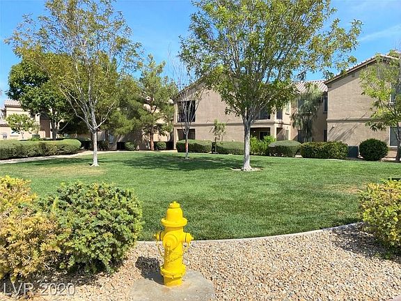 2nd image of 4720 Apulia Dr Unit 102