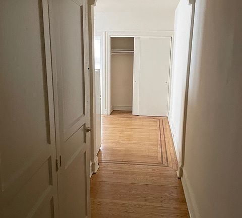 3rd image of 1307-13 Spruce St #3F