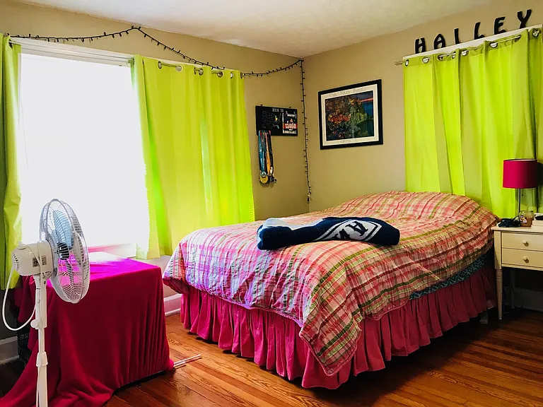 Front Bedroom.