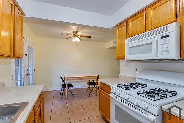 3840 N 43rd Ave #17 — Photo 8