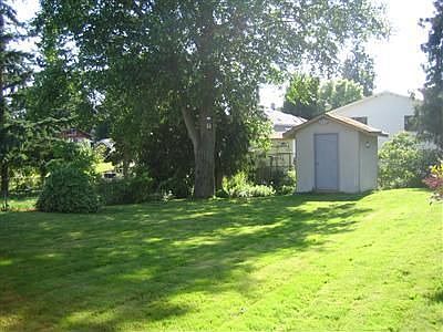 Large backyard.  Shop has power.