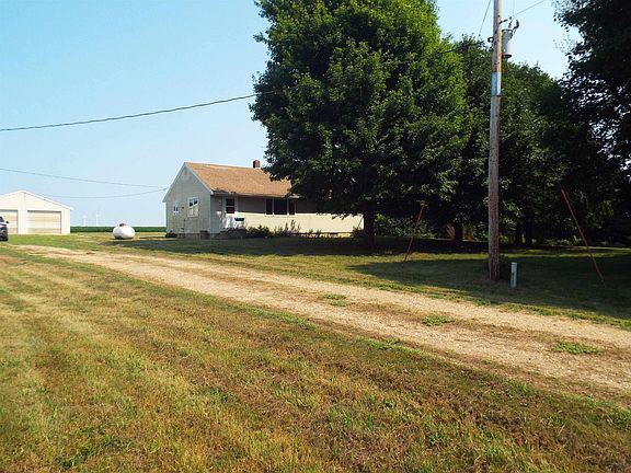 2nd image of 1234 Warbler Ave