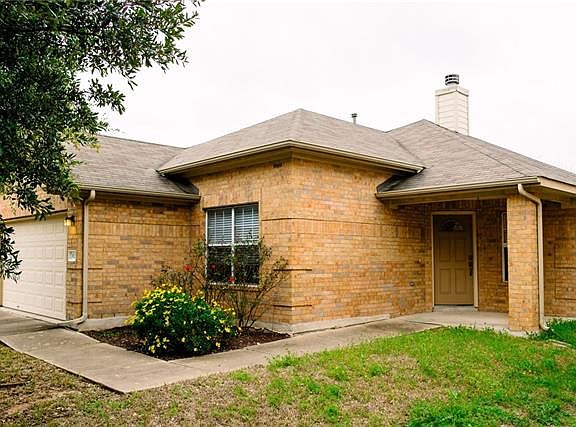 2nd image of 3921 Rocky Shore Ln