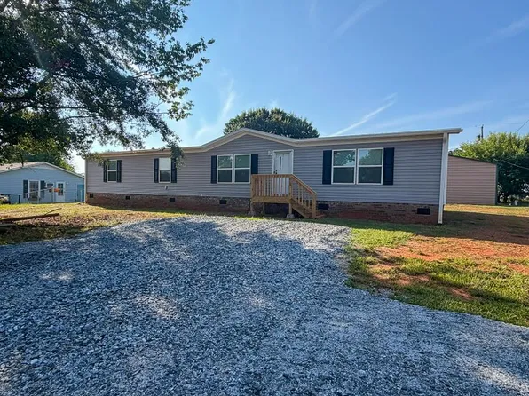 210 Thompson Rd, Chesnee, SC 29323