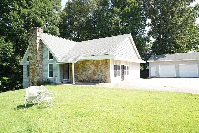 1st image of 209 Hiram Way