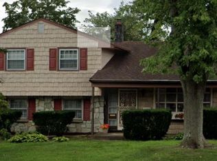 30 Langdon Rd, Burlington, NJ 08016