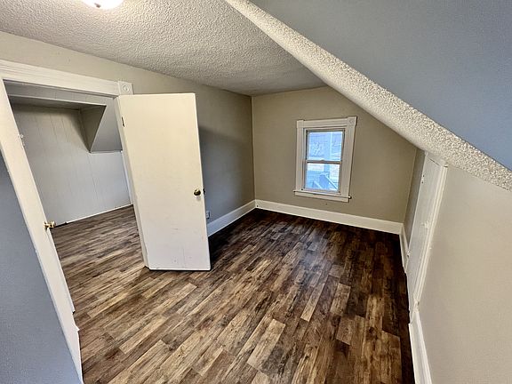 4th image of 295 Park St #3