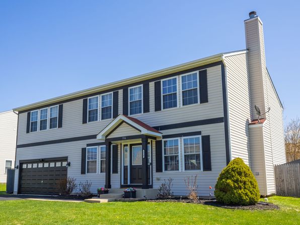 516 Prairie Point Dr, Poplar Grove, IL 61065