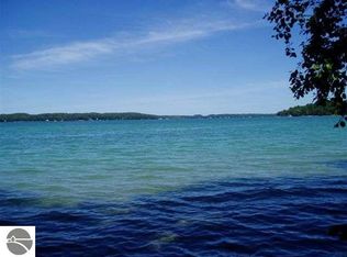 N Wardens Point Rd, Lake Leelanau, MI 49653