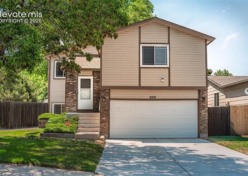 1st image of 6109 Lowlander Ct
