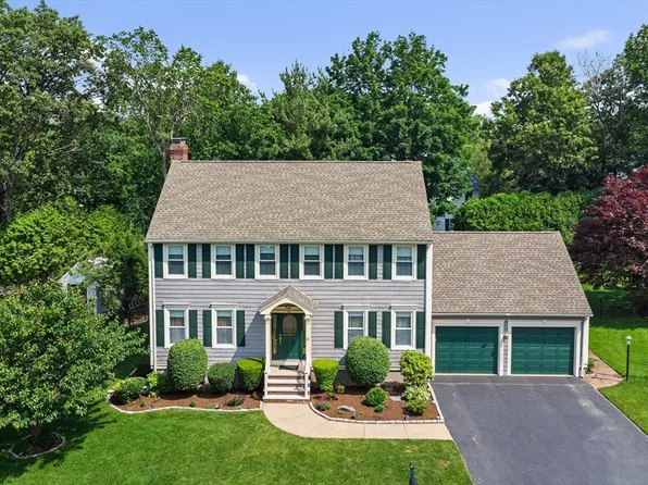 2 Christin Way, Woburn, MA 01801