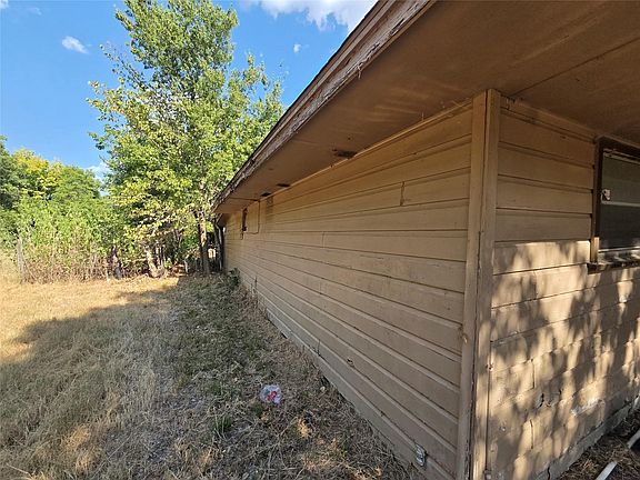 4th image of 617 Grayson St