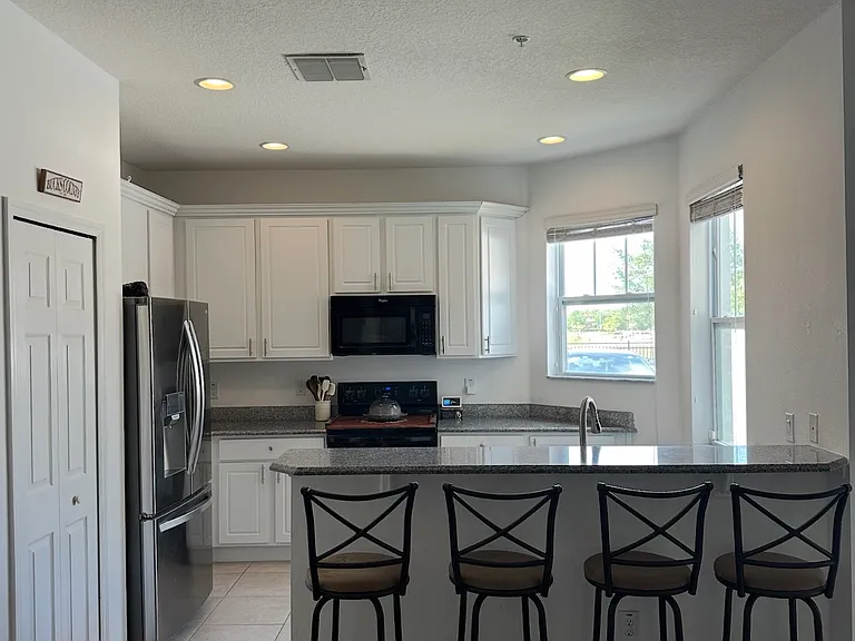 10056 Hartford Maroon Rd — Photo 3