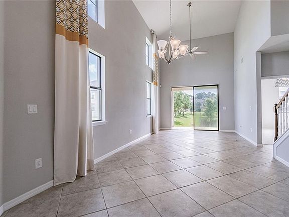 2nd image of 5222 Bay Isle Cir
