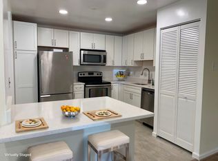 7425 Democracy Blvd APT 2, Bethesda, MD 20817