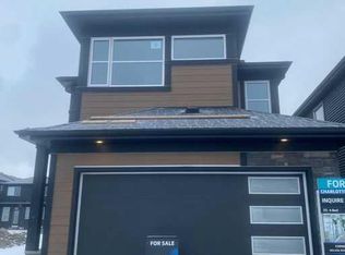 20 NW Corner Glen Grn NE, Calgary, AB T3N2P5