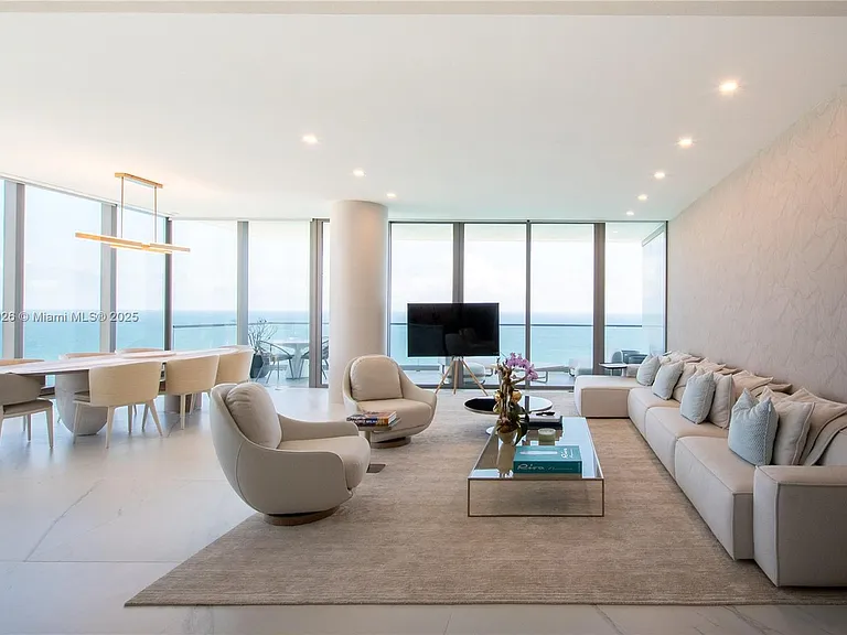 2000 S Ocean Dr #28A — Photo 1