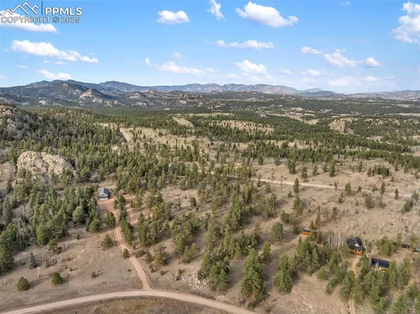 263 S Valley Dr, Lake George, CO 80827