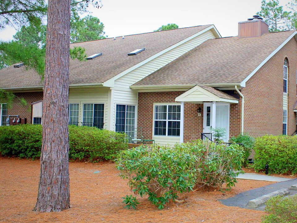 1st image of 19 D Pinehurst Manor