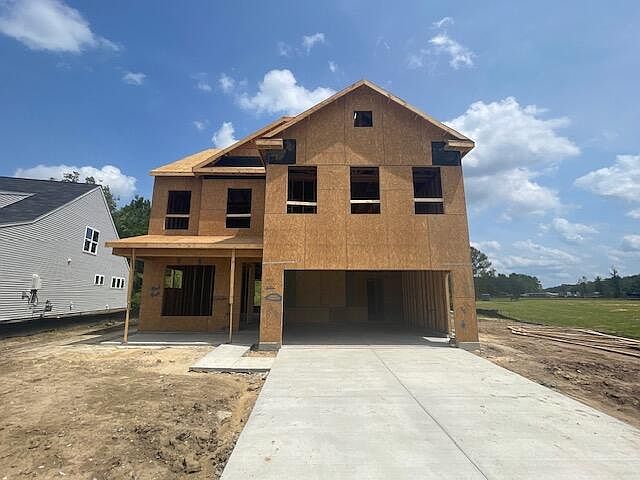 2nd image of 245 Silk Oak Dr