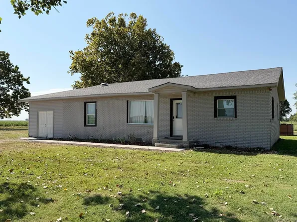 254 County Rd, Bay, AR 72411