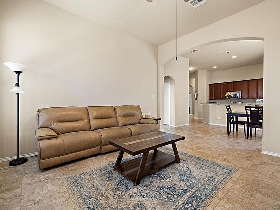 5th image of 644 Peregrine Way
